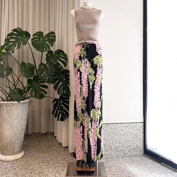 Emily Skirt in Wisteria Pink on Black