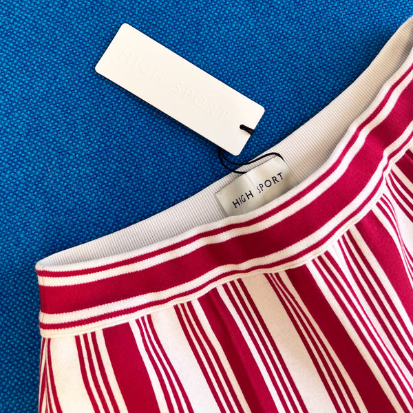 Savannah Short in Vertical Stripe Red