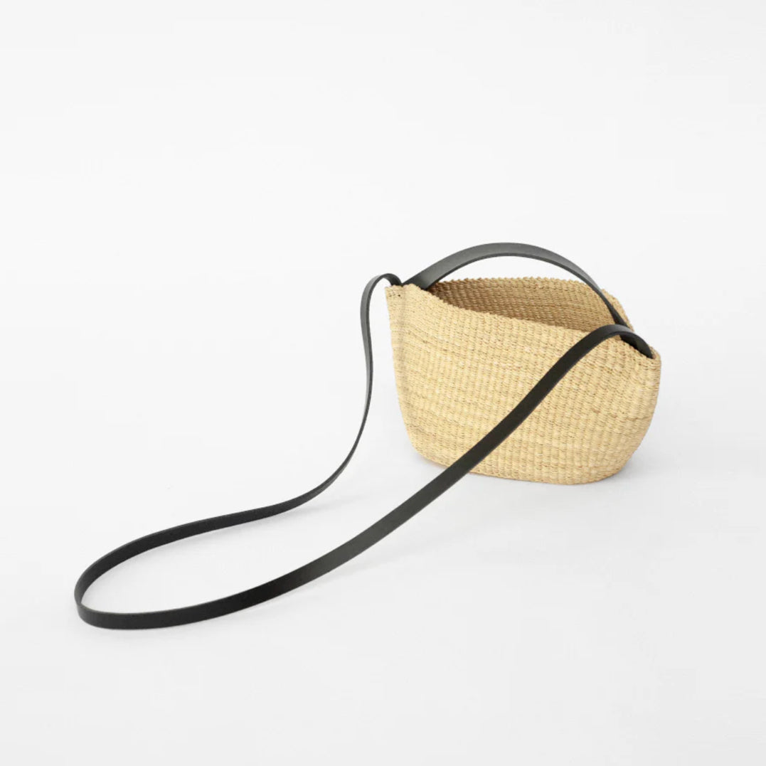 Small Gousse Handbag AKAMAE No.34