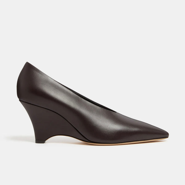 Victoria Decolette Wedge in Leather Plum