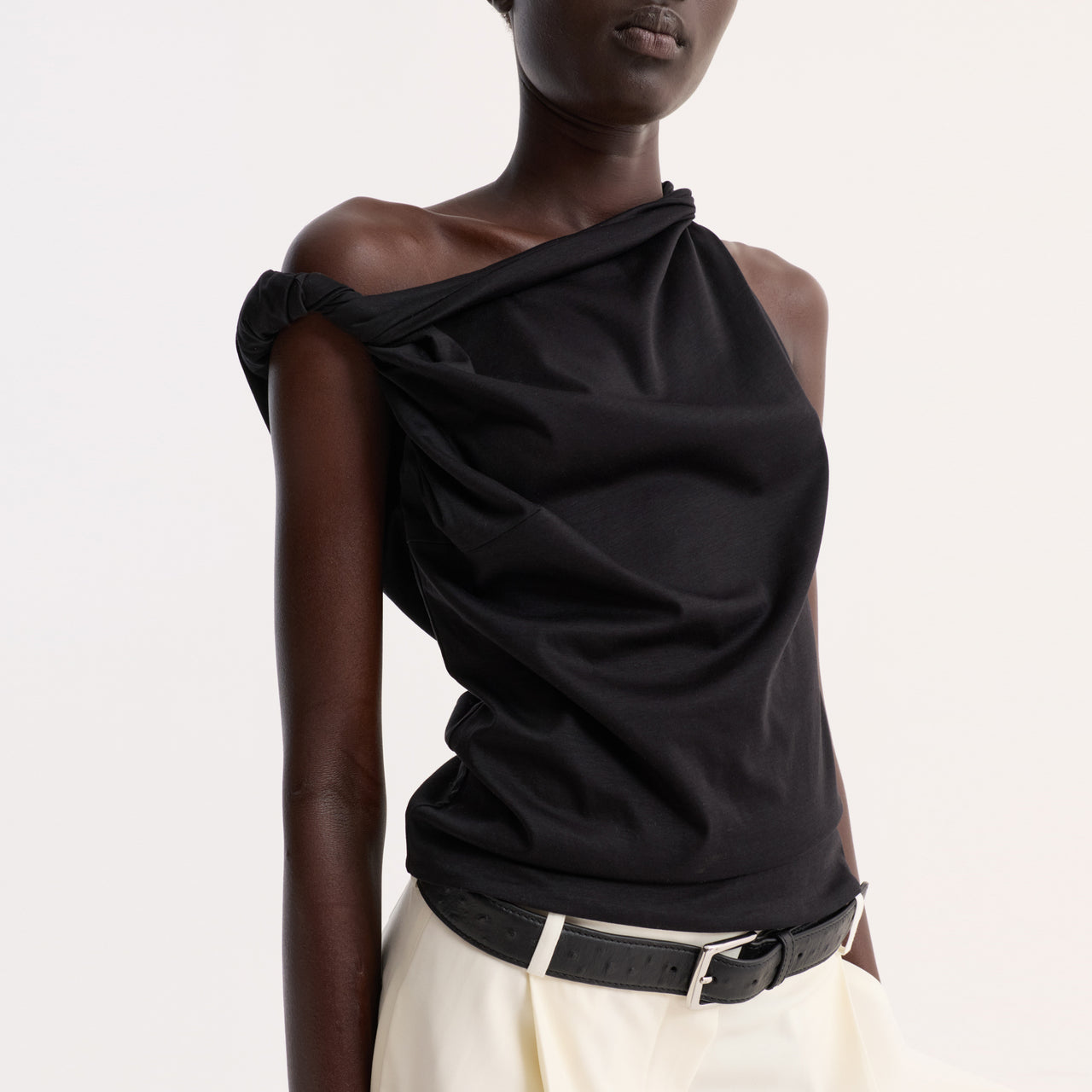 Sculptural Top in Cotton Silk Black
