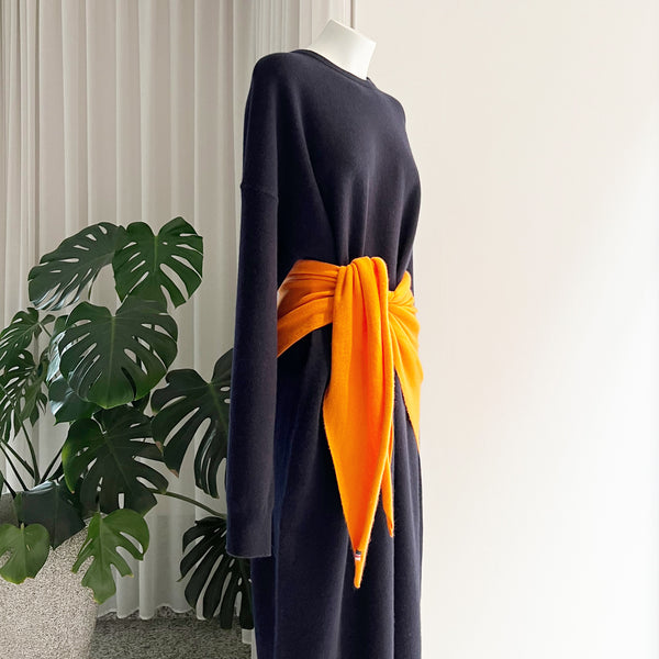 Witch Cashmere Scarf in Carrot