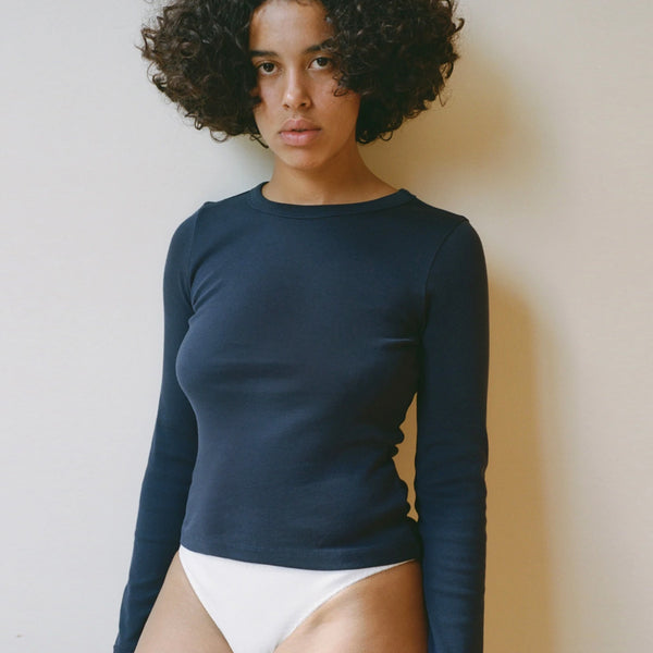 MAX TEE IN NAVY