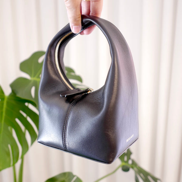 Mini Panier in Black Nappa
