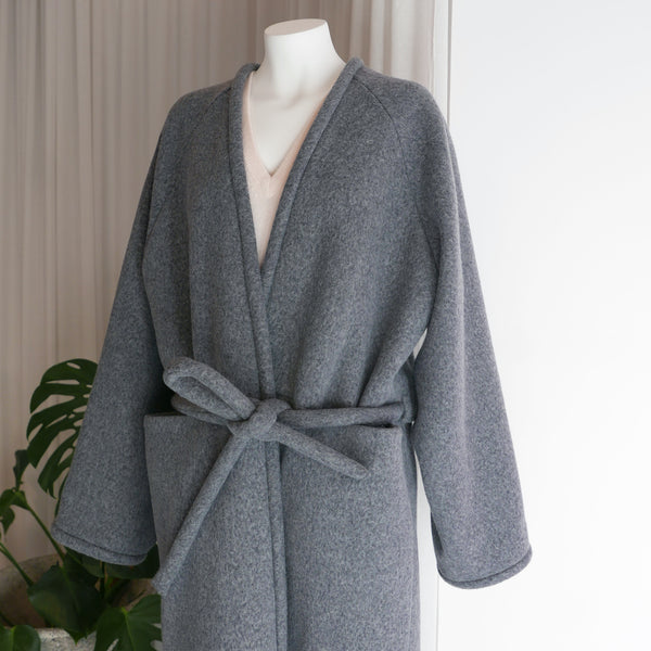 Wrap Coat in Wool Medium Grey