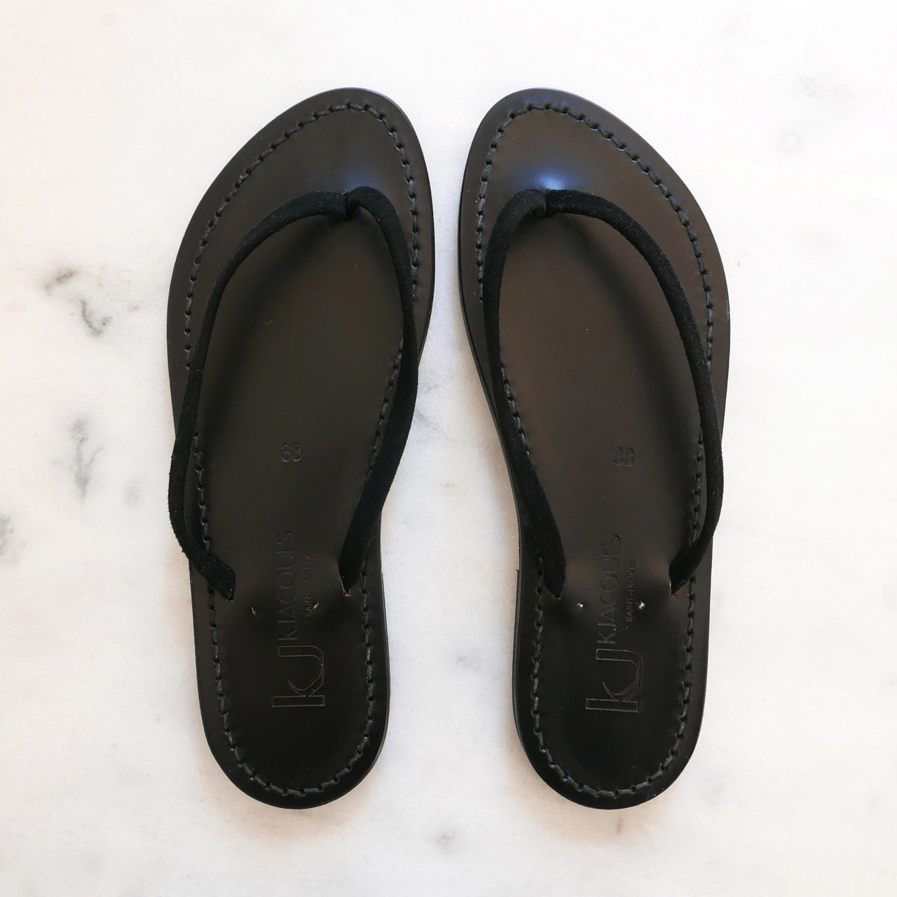 Venise Suede Sandals in Black
