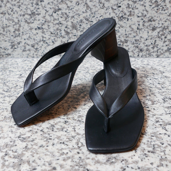 Luiza Sandal Calf in Black